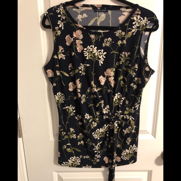 Tommy Hilfiger Tops - Tommy Hilfiger dress tank top